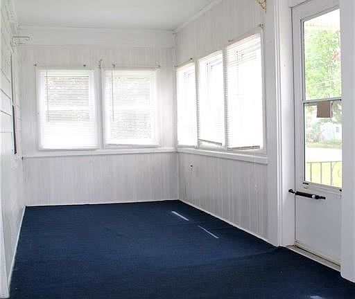 4th image of 5751 Crabtree Ln
