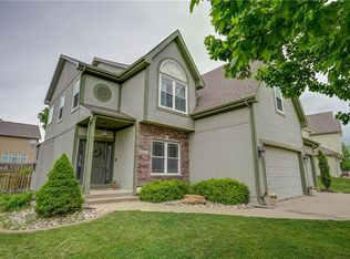 2344 SW River Spring Rd, Lees Summit, MO 64082