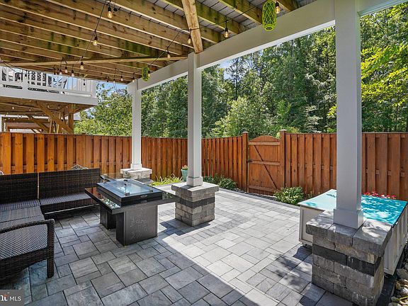4th image of 6865 Bryson Cir