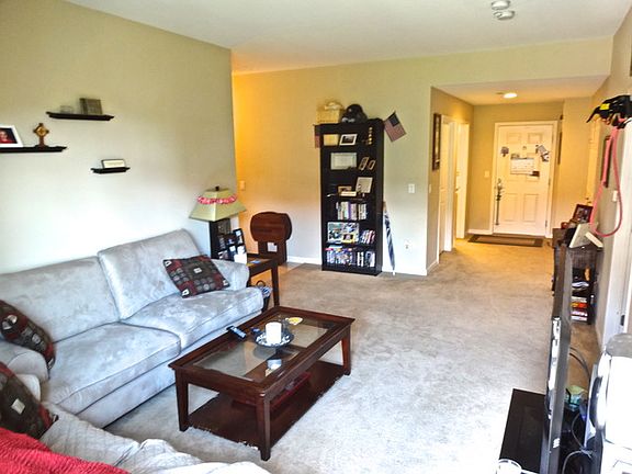 5th image of 5100 W 96th St APT 416