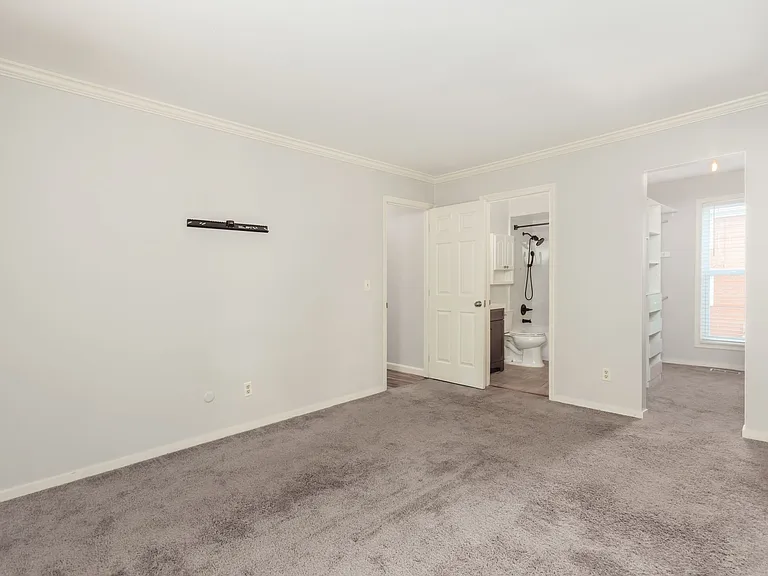 1589 Arlington Ave — Photo 22