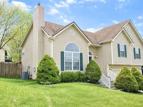 8567 N Ava Ave, Kansas City, MO 64154