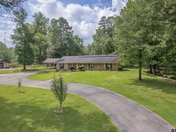 10129 Lakeshore Dr, Tyler, TX 75707