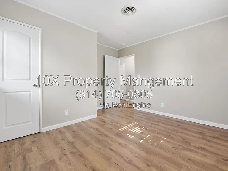 4493 Saint Ann Ln — Photo 23