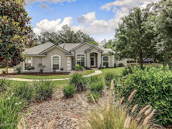 Incredible, Executive Home