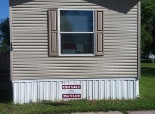 129 Mars Dr, East Grand Forks, MN 56721