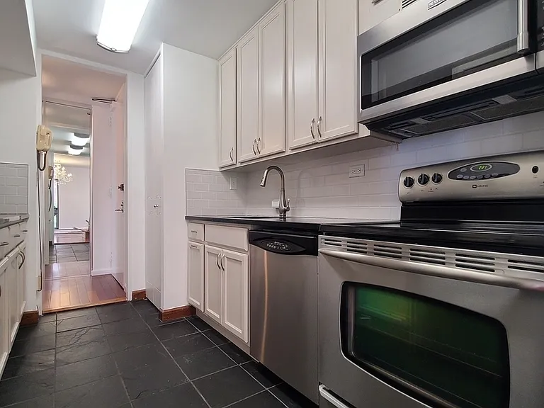 1310 N Ritchie Ct #6D — Photo 10