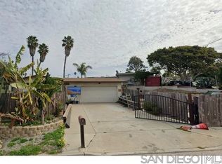 1355 Loch Lomond Dr, Cardiff, CA 92007