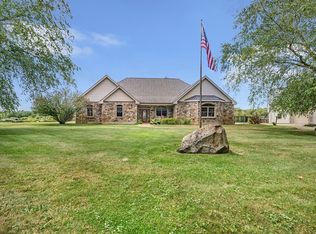 495 Bushee Rd, Swansea, MA 02777