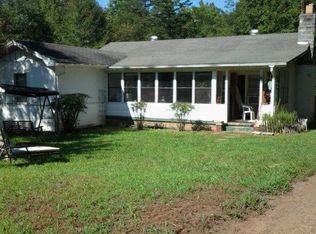 270 W Old Pendleton Rd, Central, SC 29630