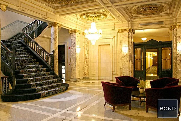 Rented by Bond New York | media 20