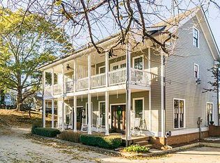 635 Elm St #A, Roswell, GA 30075