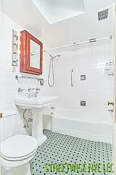 Rented by Streetwise NYC LLC
