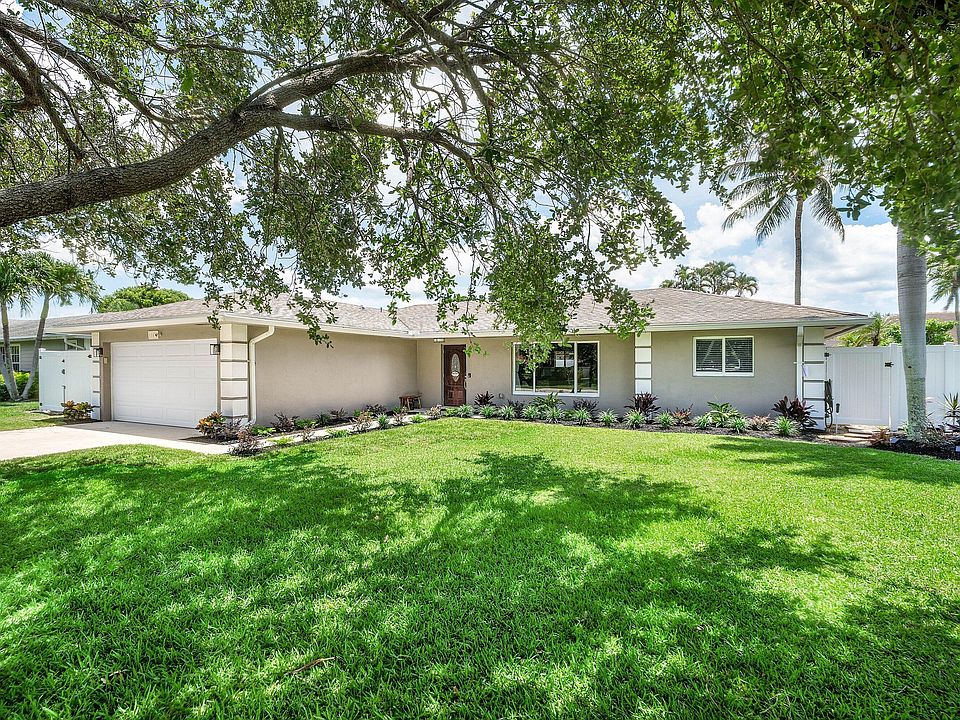 1st image of 11832 Banyan Street