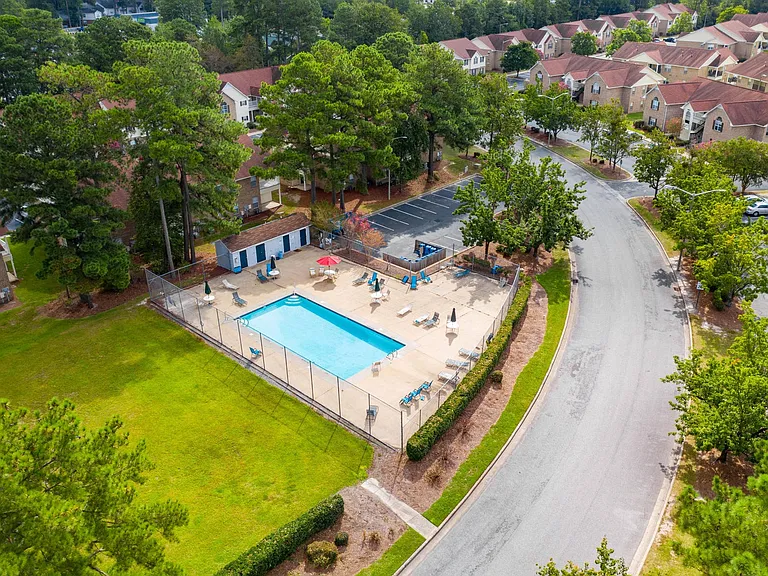 2804 Mulberry Ln #F-1 — Photo 2