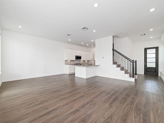5th image of 5719 Foggy Vine Ct