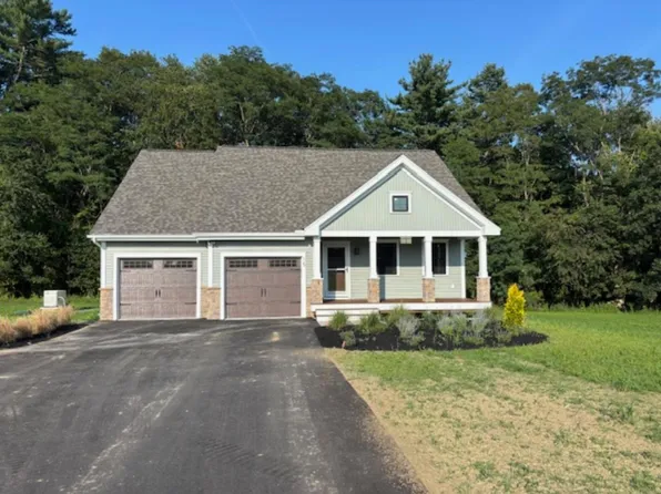 15 Taylor Circle #9, Brentwood, NH 03833