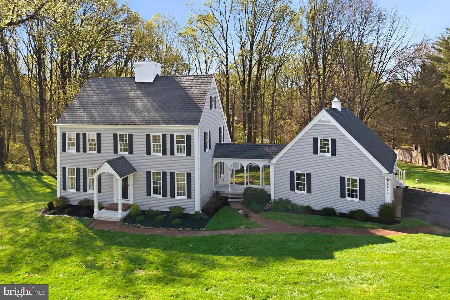 6876 Mink Hollow Rd photo 1