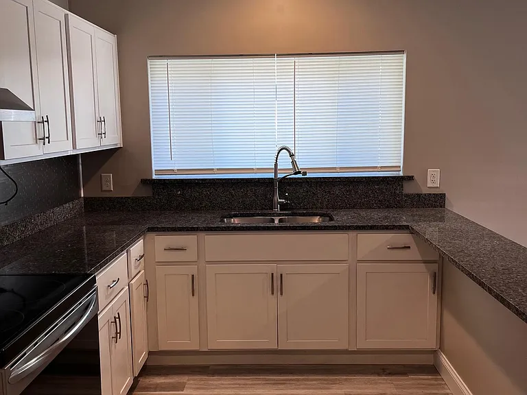 3 Ruger Way — Photo 1