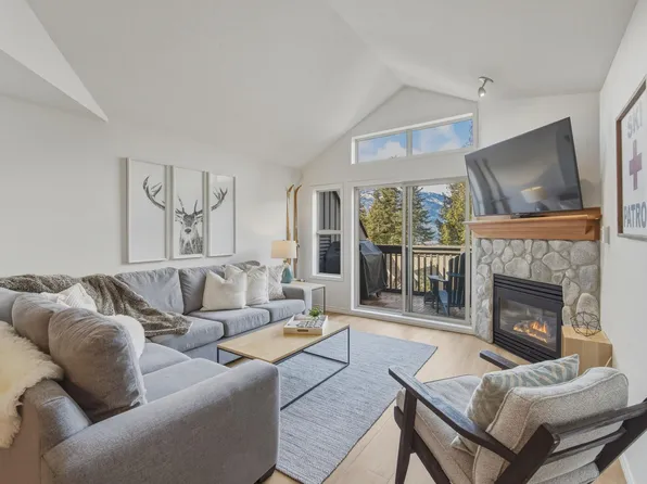 4890 Painted Cliff Rd #7, Whistler, BC V8E 1C9