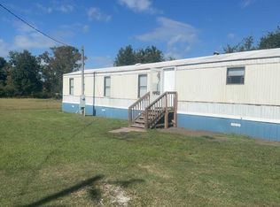 175 Oliver Cooper Rd, Richlands, NC 28574