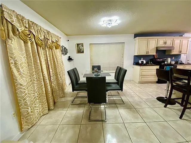 4168 Lac Saint Pierre Dr — Photo 4
