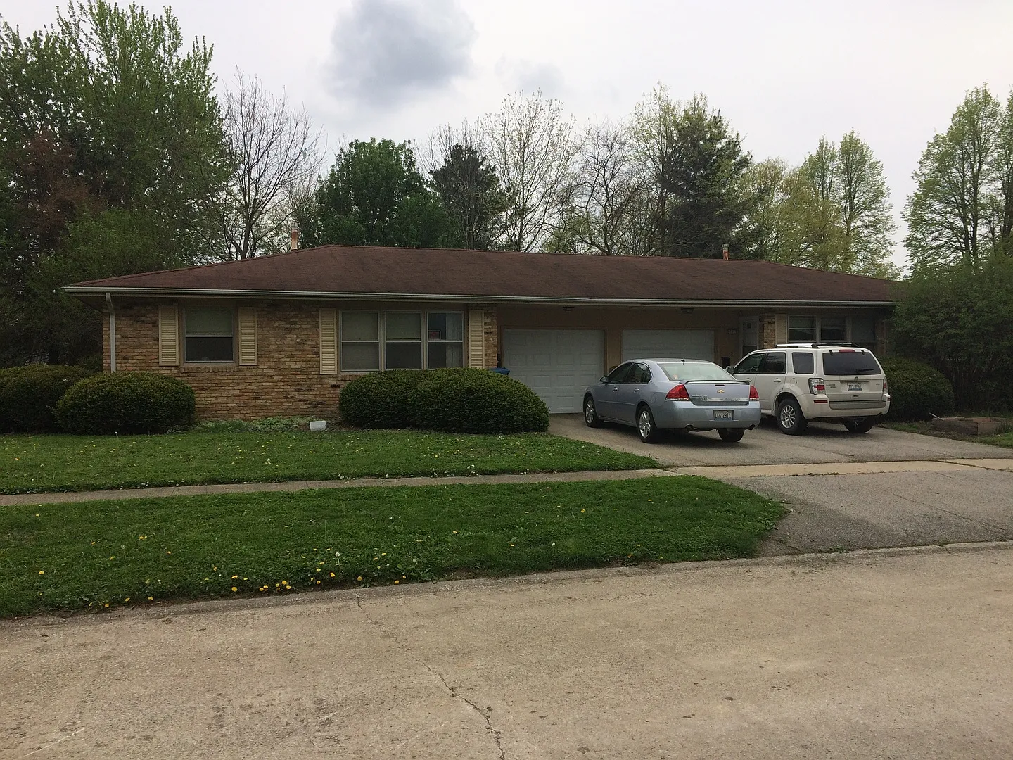 701 Shurts St photo 1