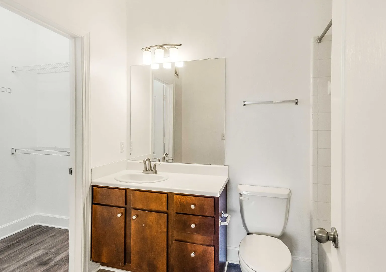 Room in 4 Bedroom Home at Crossing Pl — Photo 2