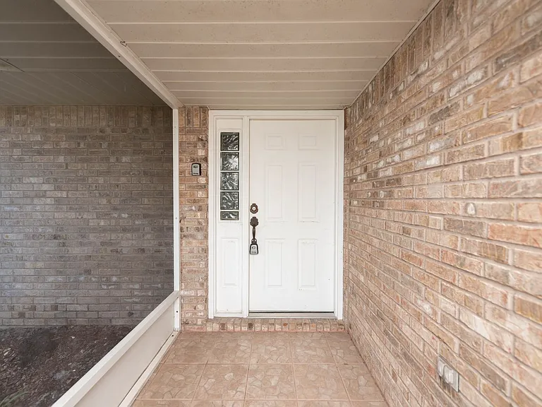 1236 Buffing Cir SE — Photo 8
