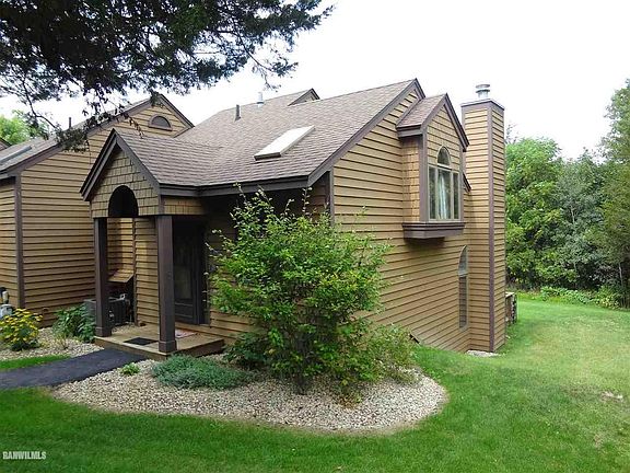 2nd image of 17 Creekwood Ln