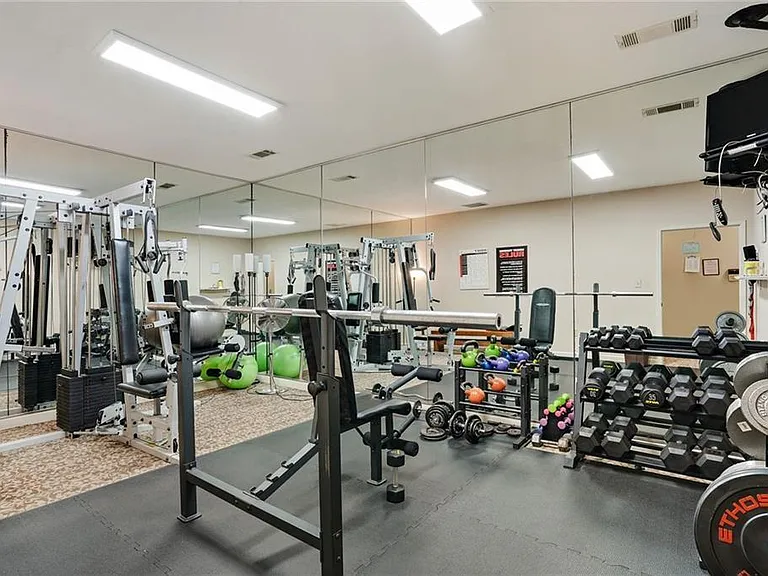 3203 Lenox Rd NE #6 — Photo 25