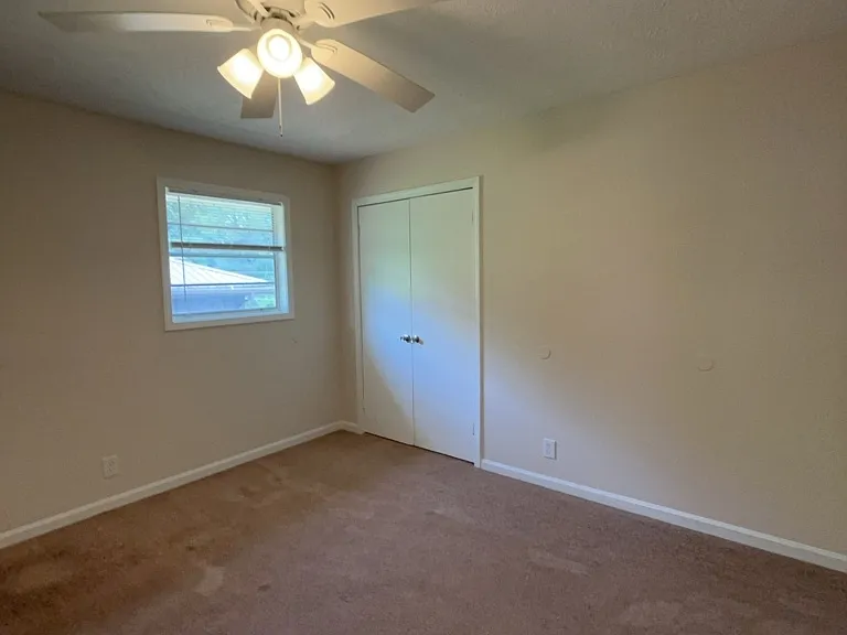 1430 High Meadow Dr — Photo 15