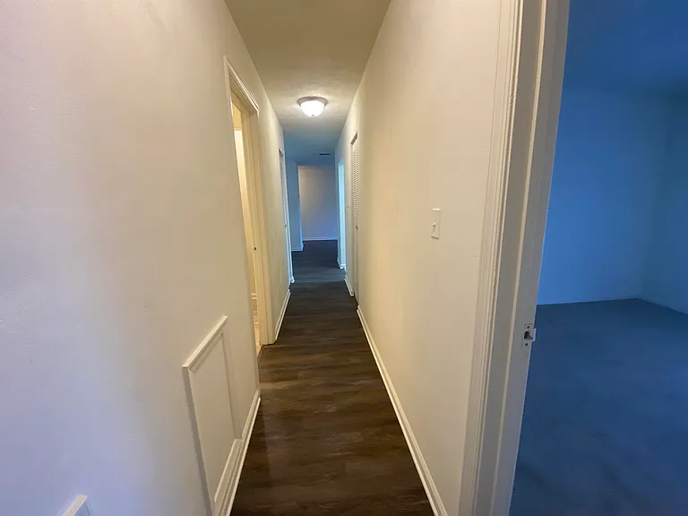Princeton Circle West Apartments — Photo 95