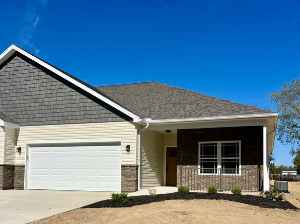 156 Chestnut Ln, Bluffton, OH 45817