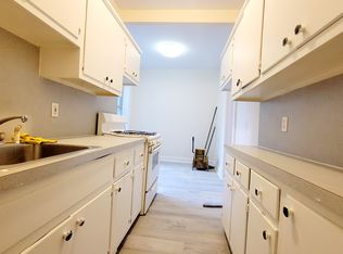 175 Orient Ave APT 21, Jersey City, NJ 07305