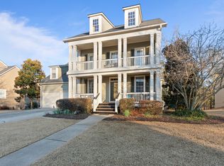 5856 Peacock Ln, Hoschton, GA 30548