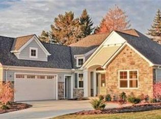 7522 Silverleaf Ct, Northfield, OH 44067