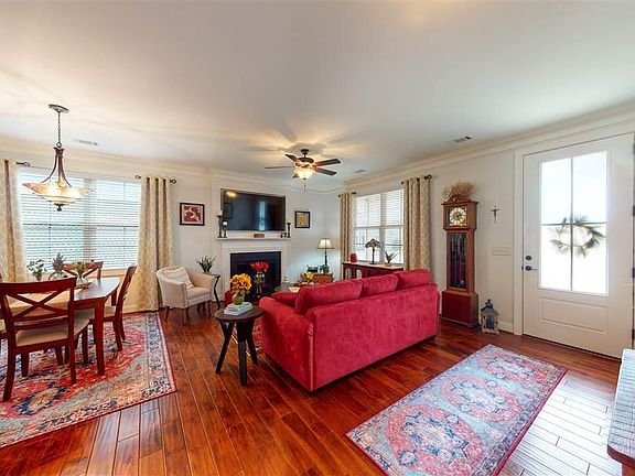 5th image of 23 Belle Oaks Dr