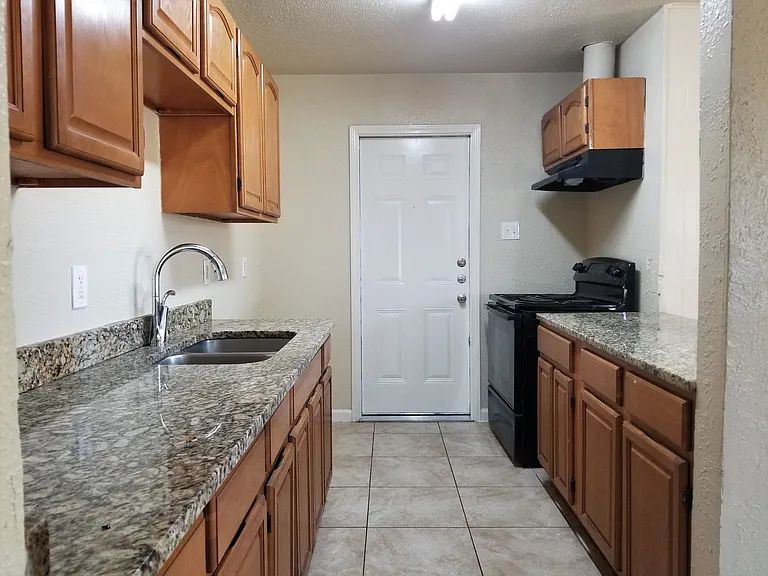 6214 Slate Valley — Photo 5