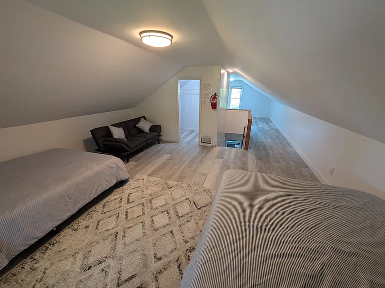 2410 W 42nd Ave — Photo 20