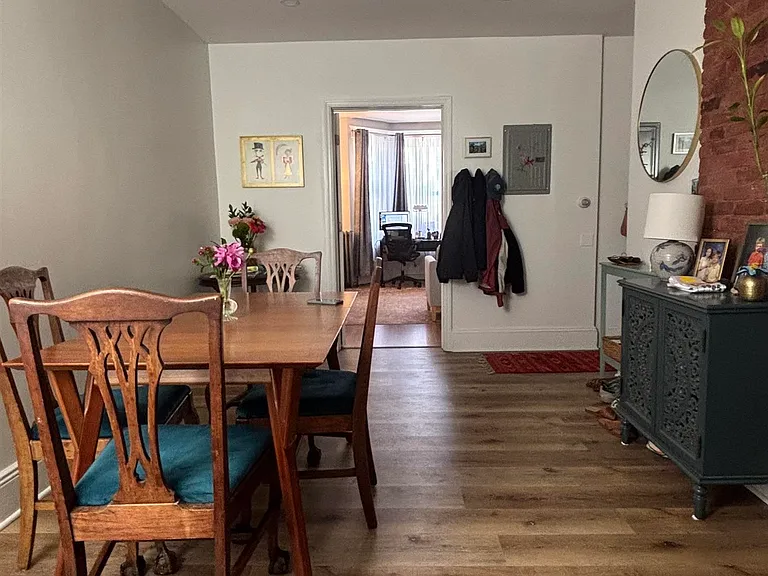 136A Sherman Ave #1 — Photo 8