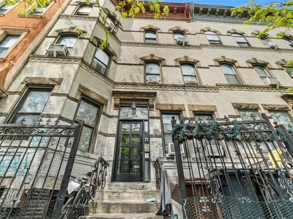 1499 Dekalb Avenue image 2 of 3