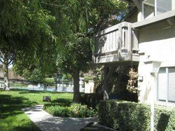 26 Clearbrook #68, Irvine, CA 92614