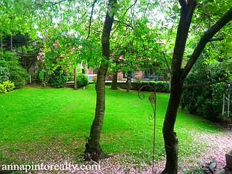 Sold by Anna Pinto Realty