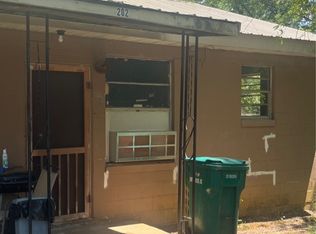 202 Crawford Ave, Greenwood, SC 29649