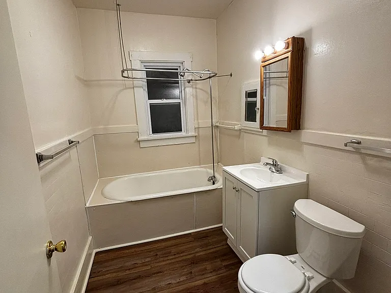 1237 W Edwards St #1237 — Photo 8