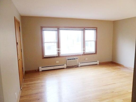 2nd image of 3810 Ruby St APT 2W
