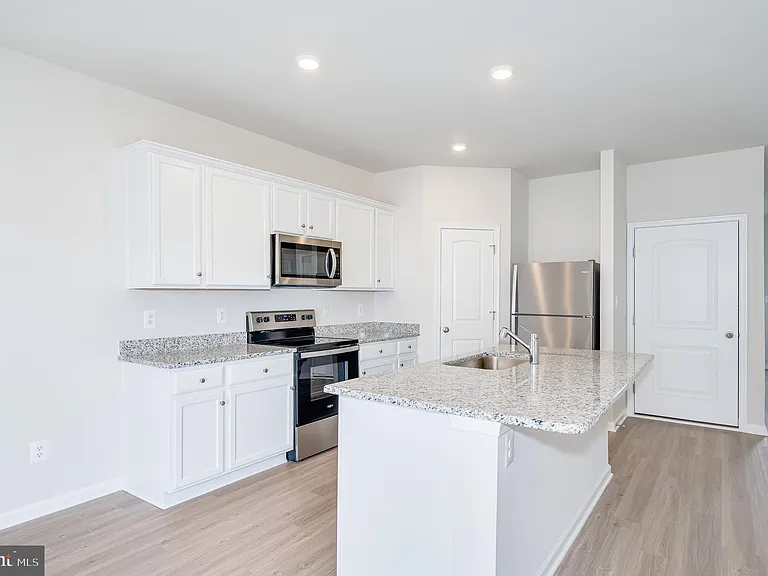 73 Cramsford St — Photo 19