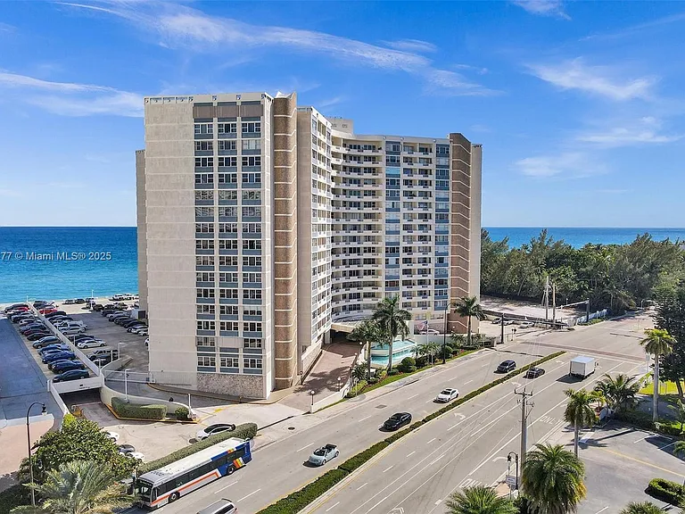 3180 S Ocean Dr #1504 — Photo 39