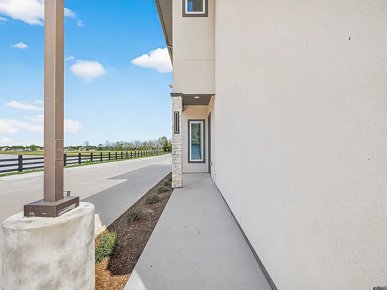 10719 Mason Rd — Photo 12